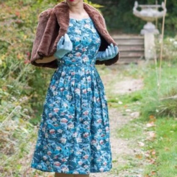Modcloth Emily and Fin Swiss Chalets Dress - Picture 15 of 16